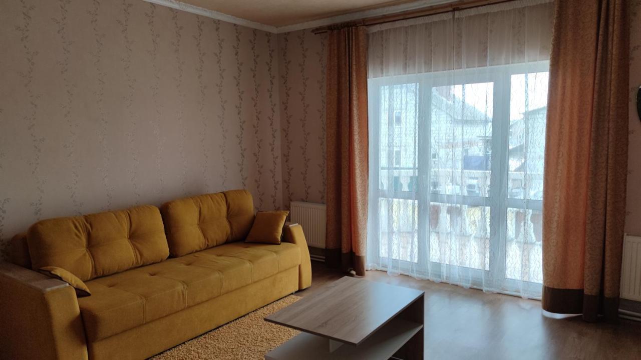 Дом С Бассейном И Сауной Villa Boryspil Ngoại thất bức ảnh